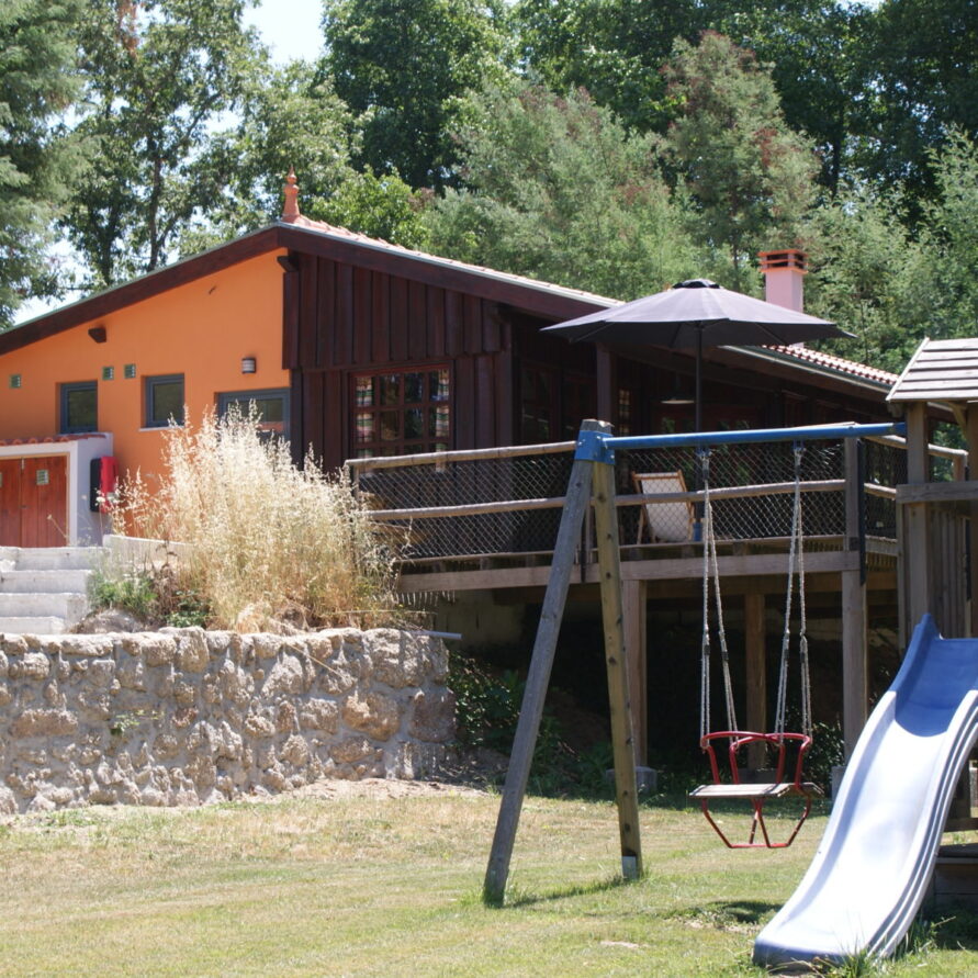 Beutiful holiday home Casa Mimosa on Quinta do Retiro central Portugal